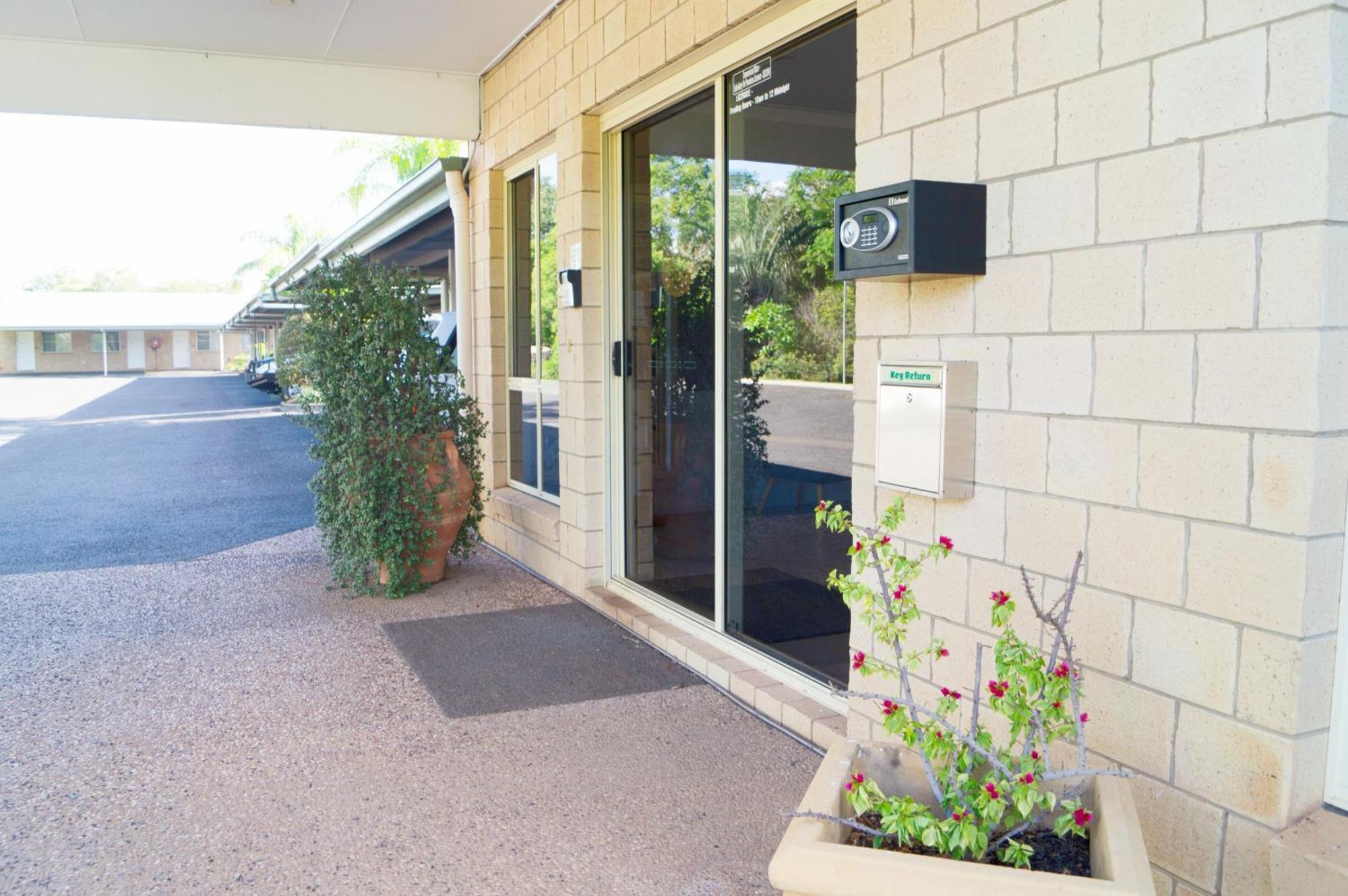 Jacaranda Country Motel Saint George Eksteriør billede